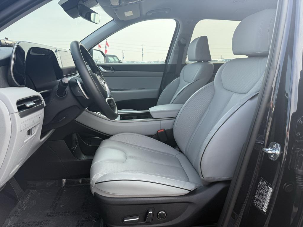 used 2025 Hyundai Palisade car, priced at $36,991