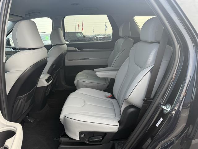 used 2025 Hyundai Palisade car, priced at $37,999