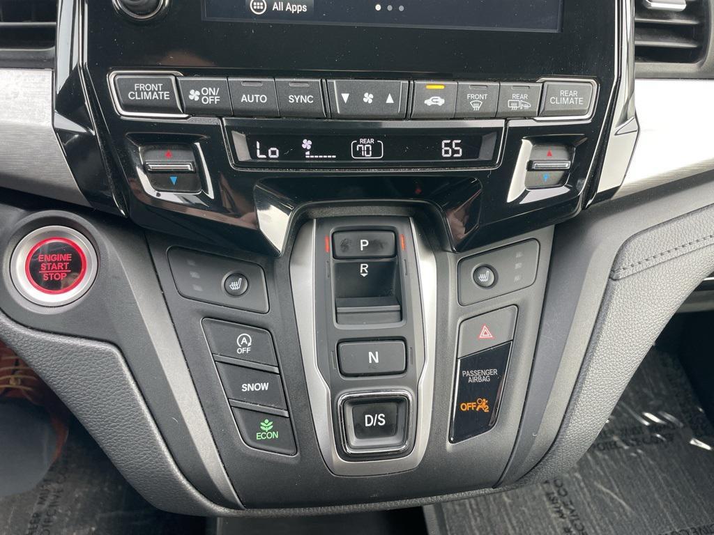 used 2024 Honda Odyssey car, priced at $34,999