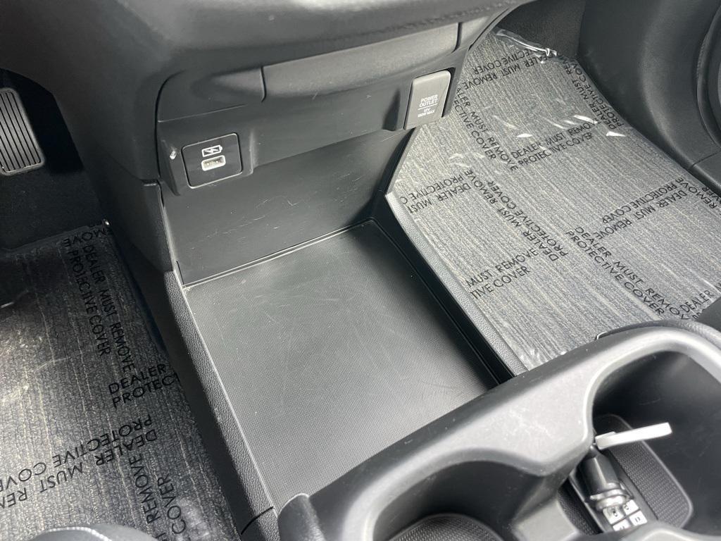 used 2024 Honda Odyssey car, priced at $34,999