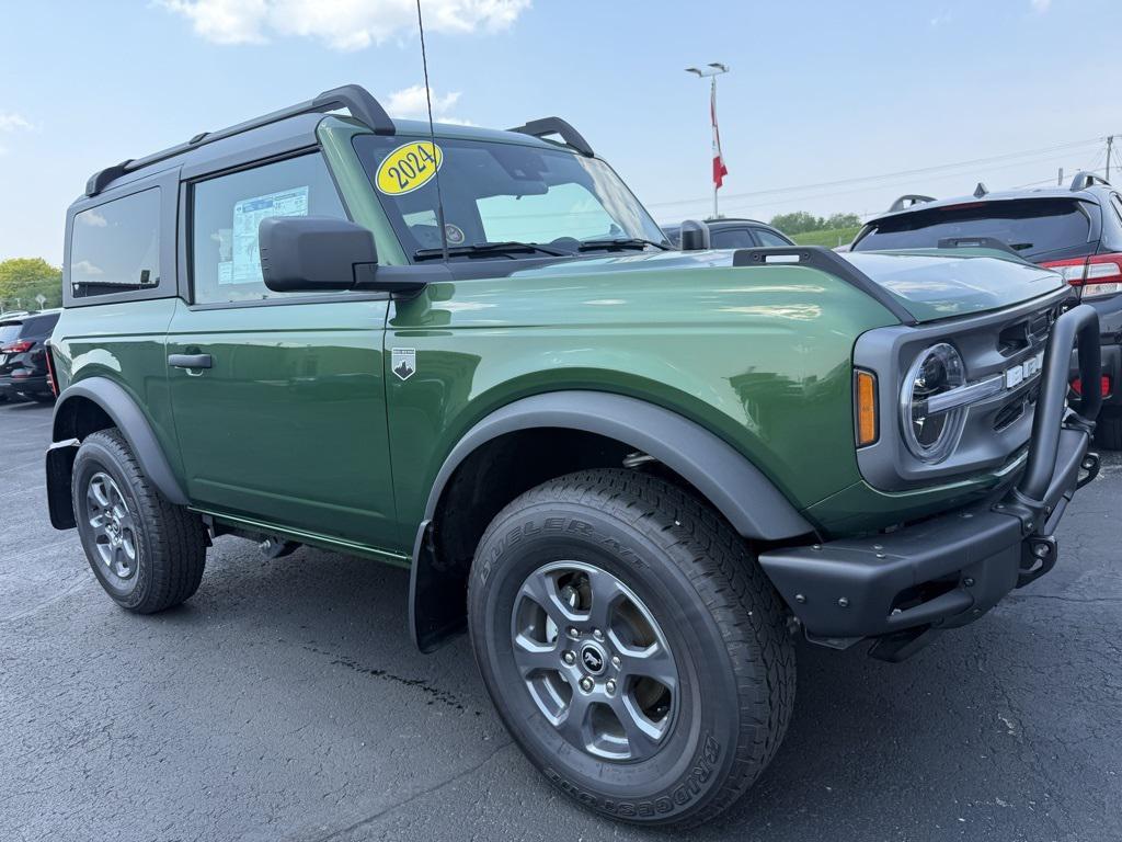 new 2024 Ford Bronco car, priced at $39,999