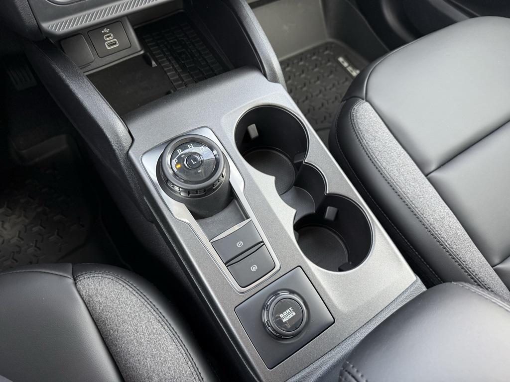new 2025 Ford Bronco Sport car, priced at $32,000