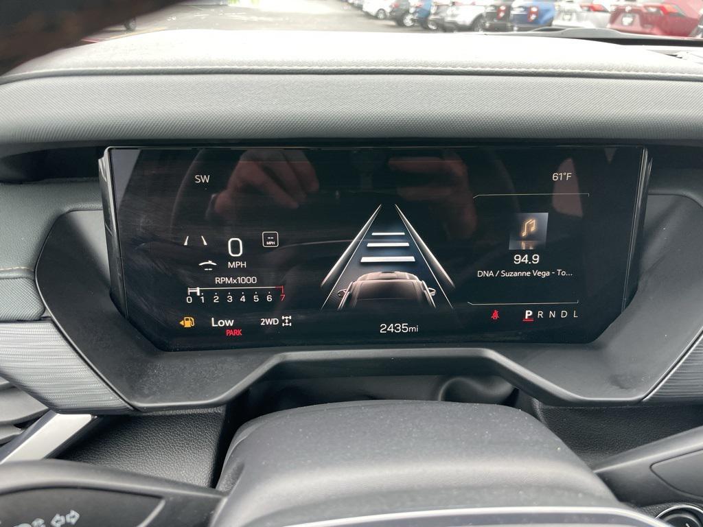 used 2025 GMC Acadia car, priced at $48,999