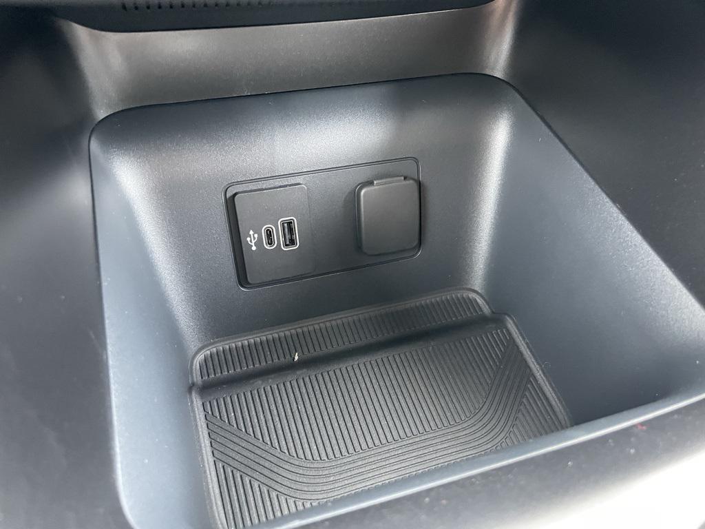 new 2026 Ford Explorer car, priced at $43,028