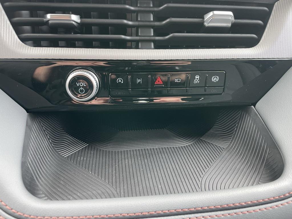 new 2026 Ford Explorer car, priced at $43,028