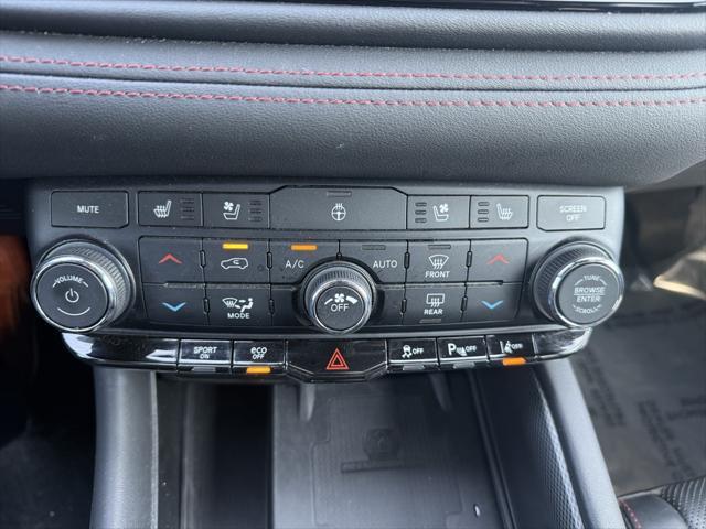 used 2022 Dodge Durango car, priced at $35,999
