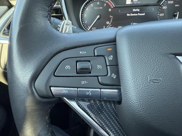 used 2024 Cadillac XT6 car, priced at $46,991