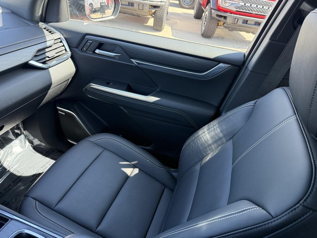 used 2024 GMC Acadia car, priced at $38,495