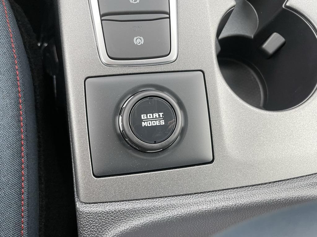 new 2025 Ford Bronco Sport car, priced at $33,683