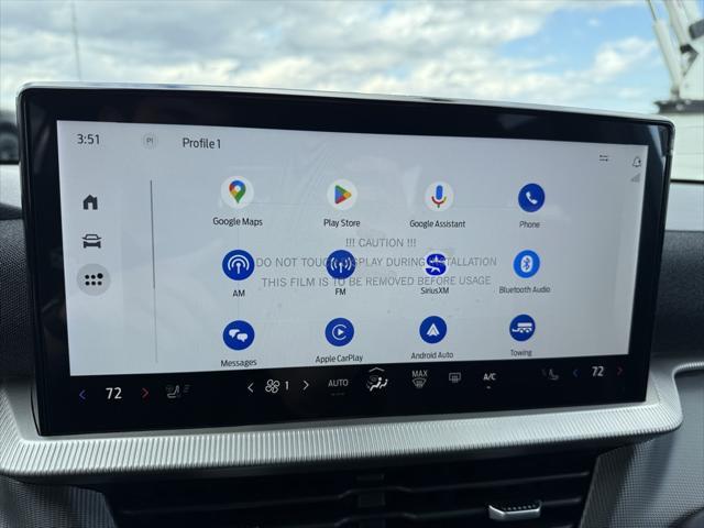 new 2025 Ford Explorer car, priced at $50,052