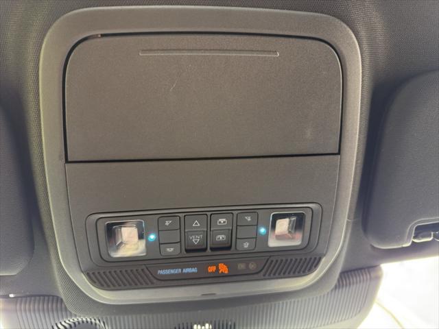 new 2025 Ford Explorer car, priced at $50,052