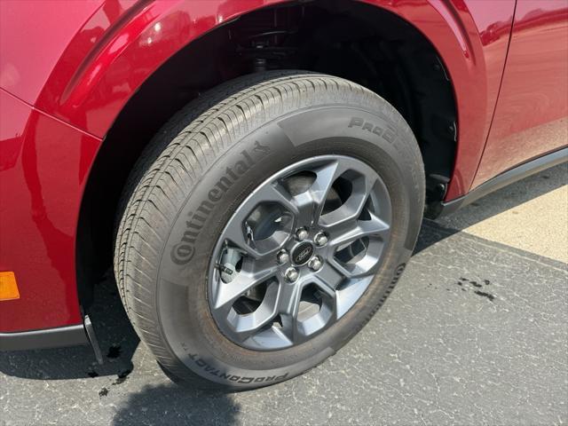 new 2025 Ford Maverick car, priced at $33,538
