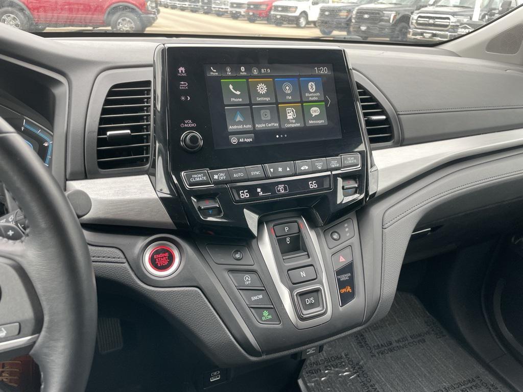used 2024 Honda Odyssey car, priced at $34,999