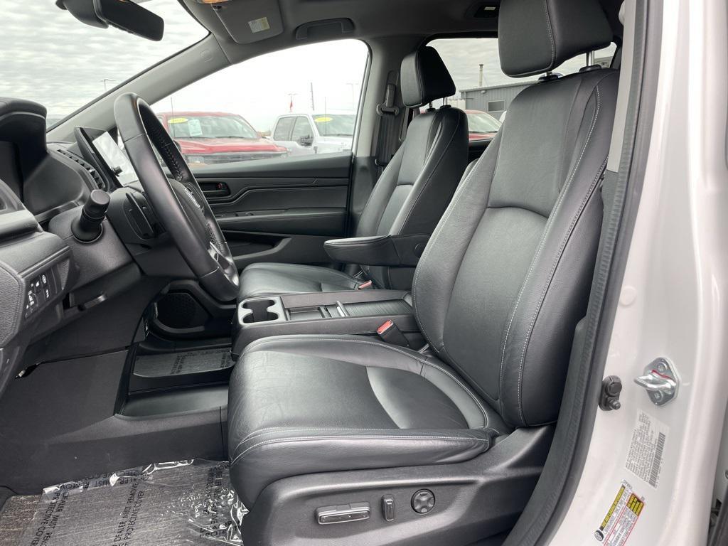 used 2024 Honda Odyssey car, priced at $34,999