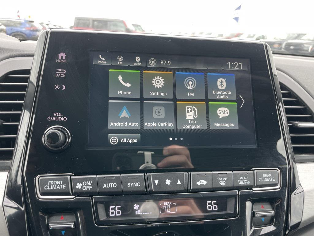 used 2024 Honda Odyssey car, priced at $34,999