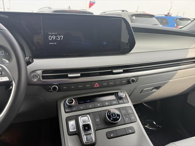 used 2025 Hyundai Palisade car, priced at $37,999