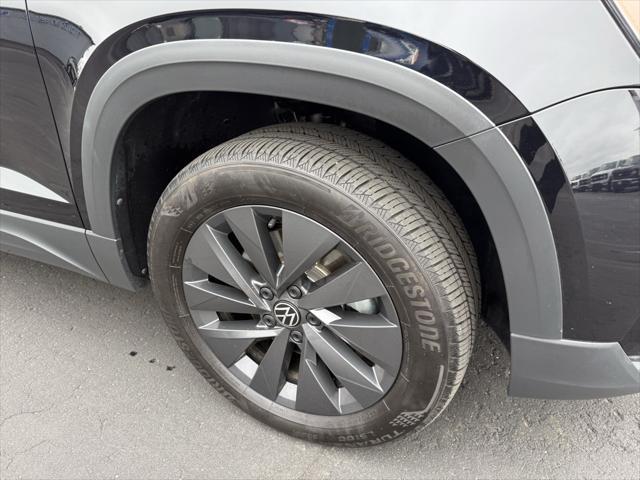 used 2022 Volkswagen Taos car, priced at $19,999