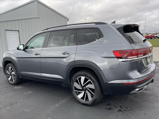 used 2024 Volkswagen Atlas car, priced at $34,999