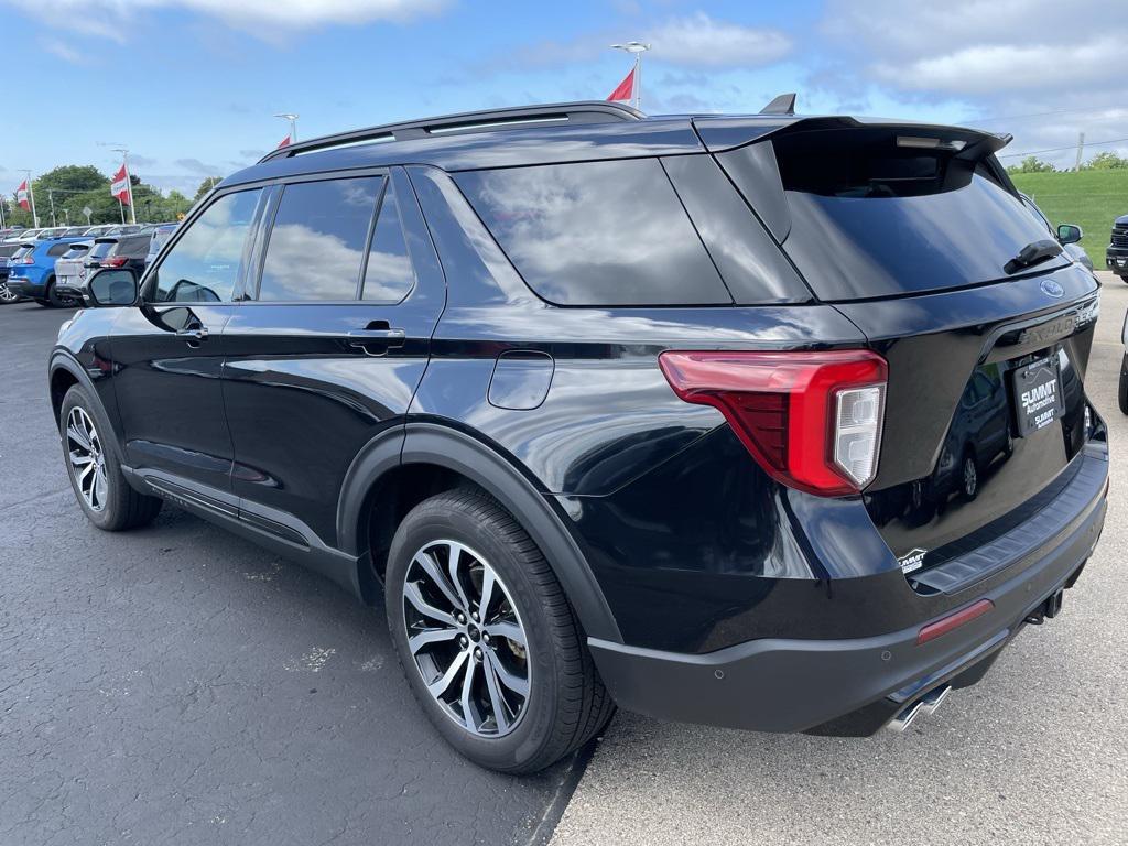 used 2021 Ford Explorer car
