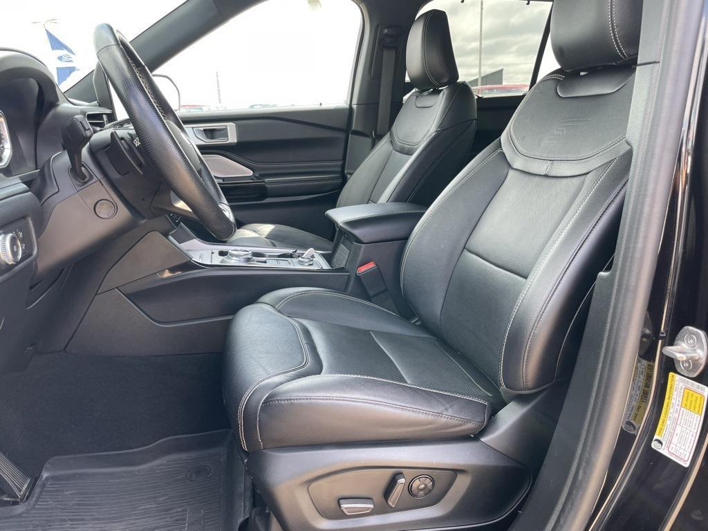 used 2021 Ford Explorer car