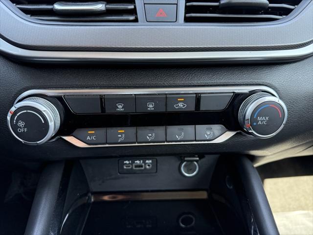 used 2023 Nissan Altima car, priced at $21,999