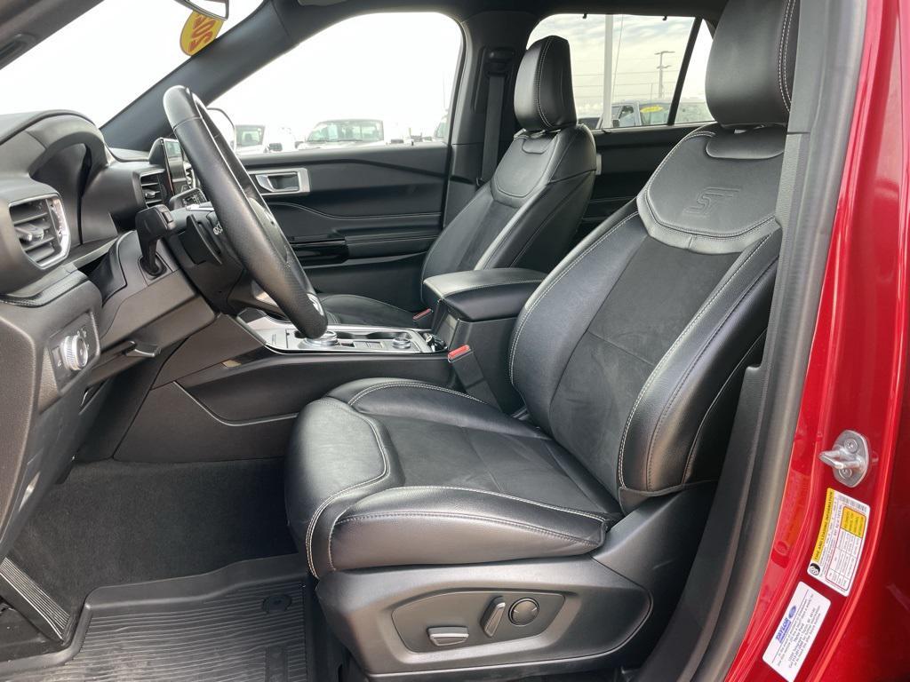 used 2022 Ford Explorer car, priced at $36,999