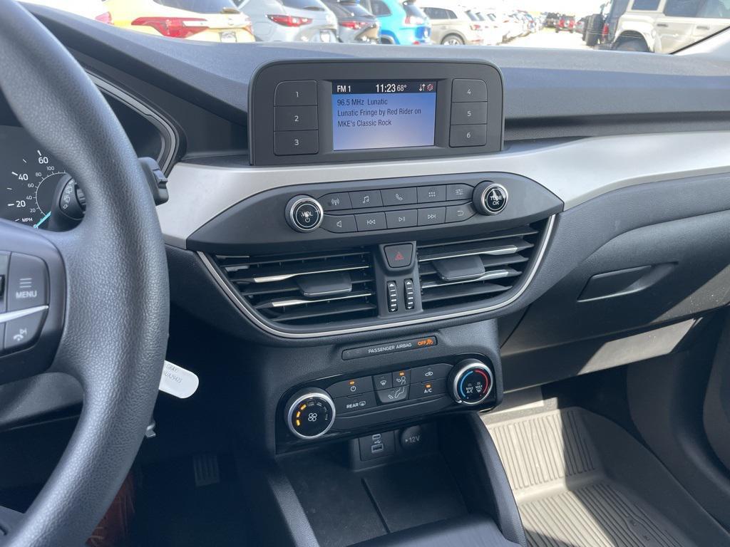 used 2022 Ford Escape car, priced at $20,000