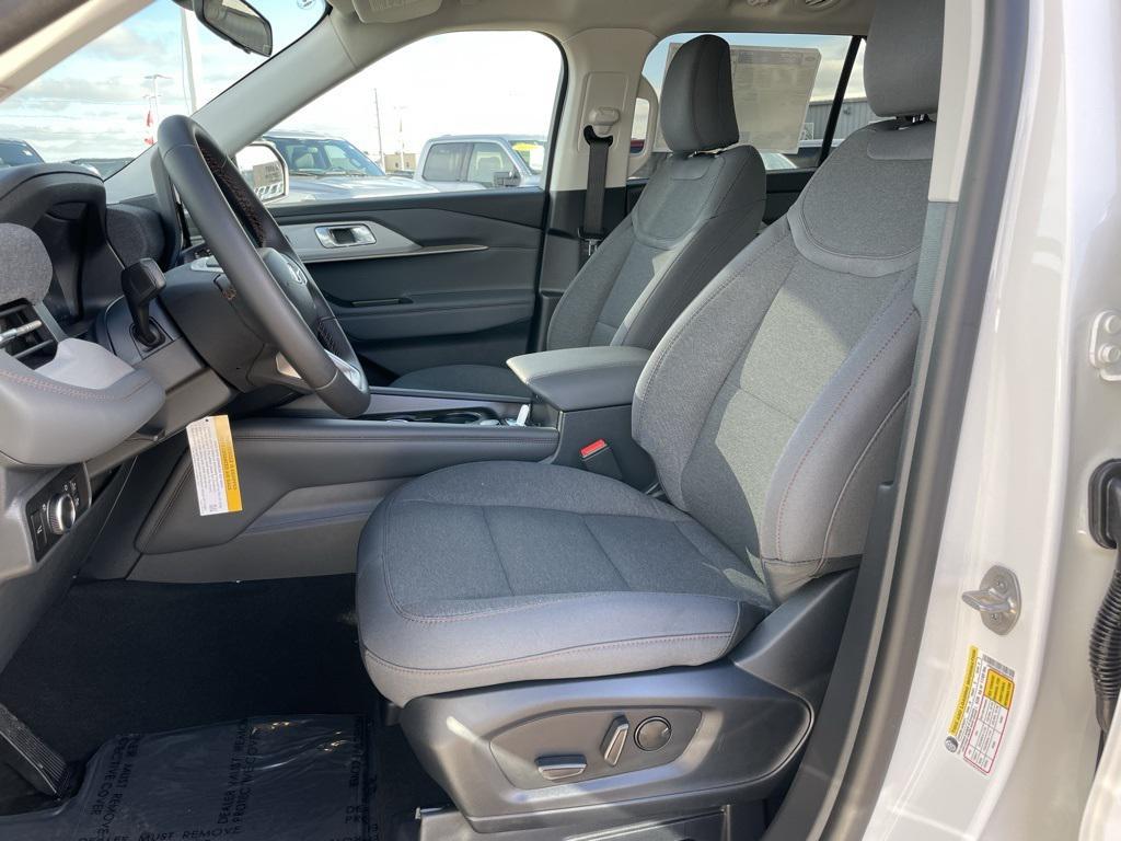 new 2026 Ford Explorer car, priced at $42,022