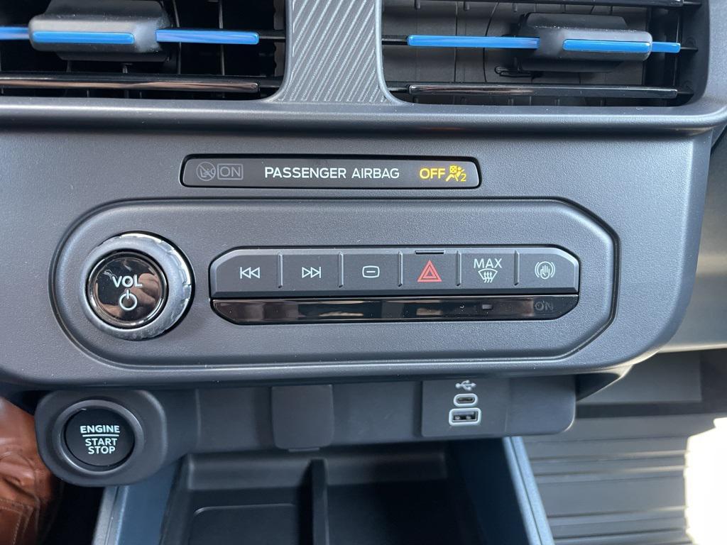 new 2025 Ford Maverick car, priced at $36,784