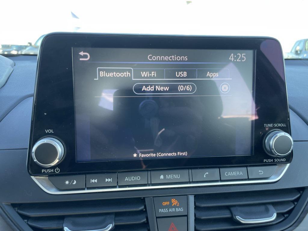 used 2024 Nissan Altima car, priced at $20,999