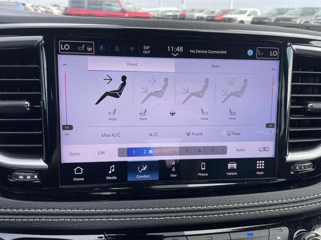 used 2025 Chrysler Pacifica car, priced at $39,999