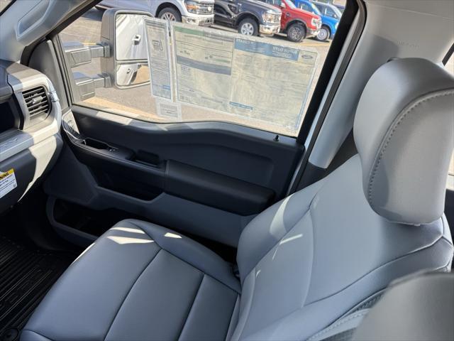 new 2025 Ford F-350 car, priced at $65,266
