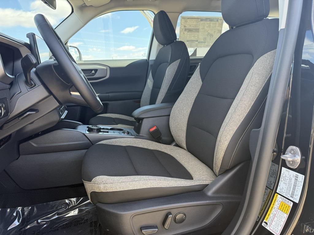 new 2025 Ford Bronco Sport car, priced at $28,292