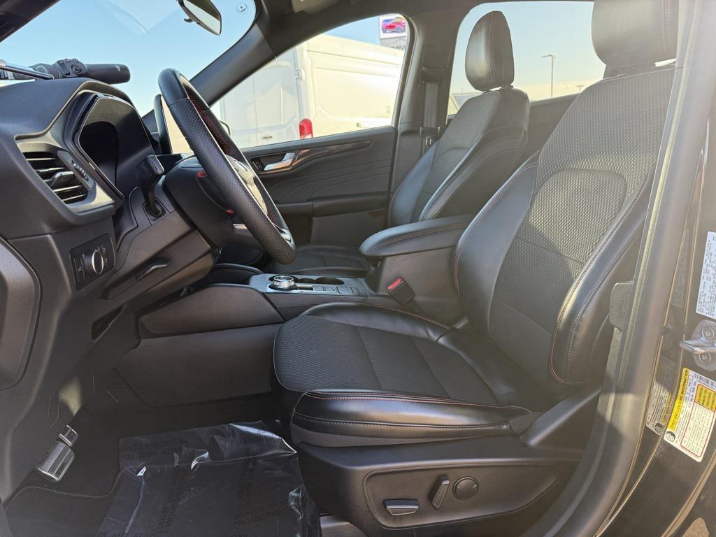 used 2023 Ford Escape car, priced at $21,943