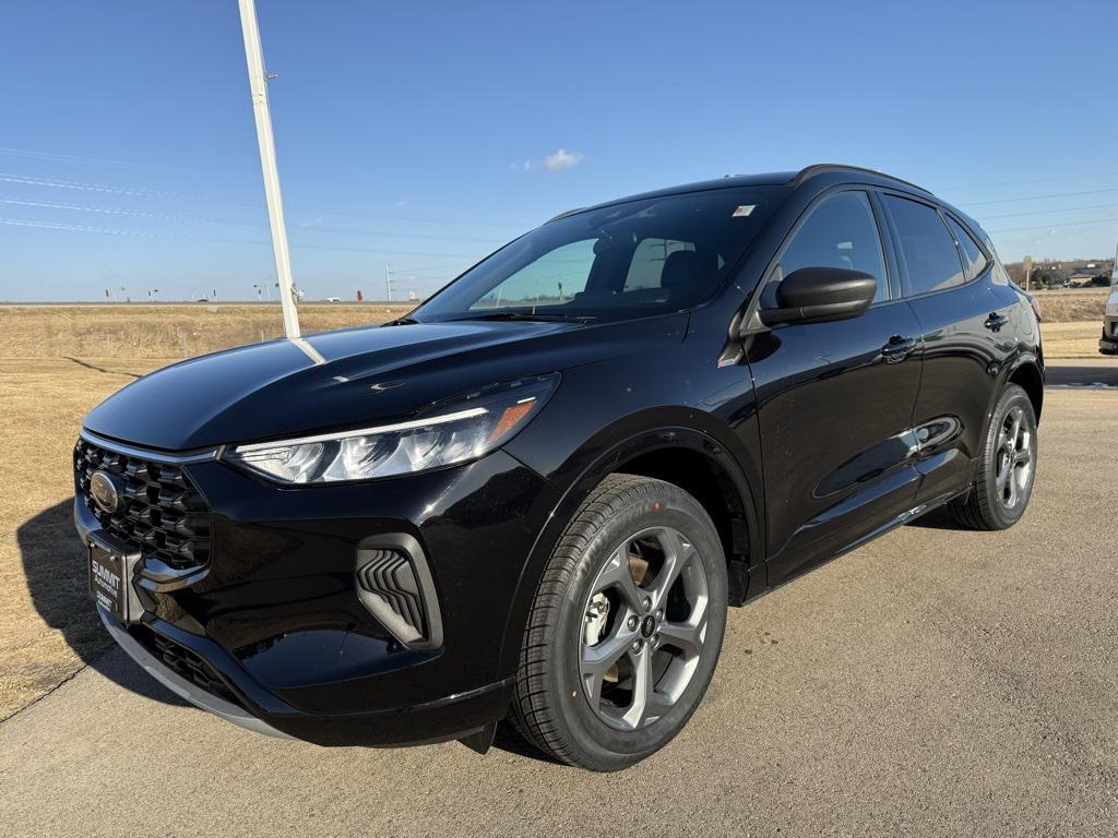used 2023 Ford Escape car, priced at $21,943