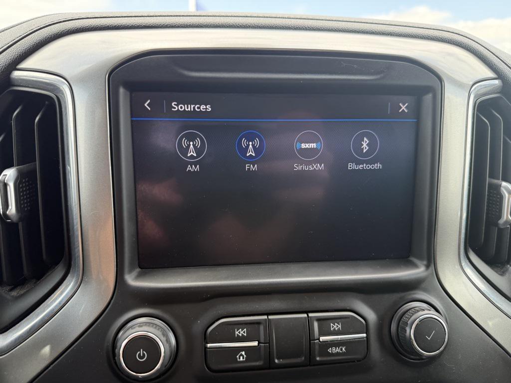 used 2021 Chevrolet Silverado 1500 car, priced at $25,994