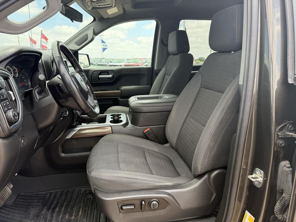 used 2021 Chevrolet Silverado 1500 car, priced at $25,994
