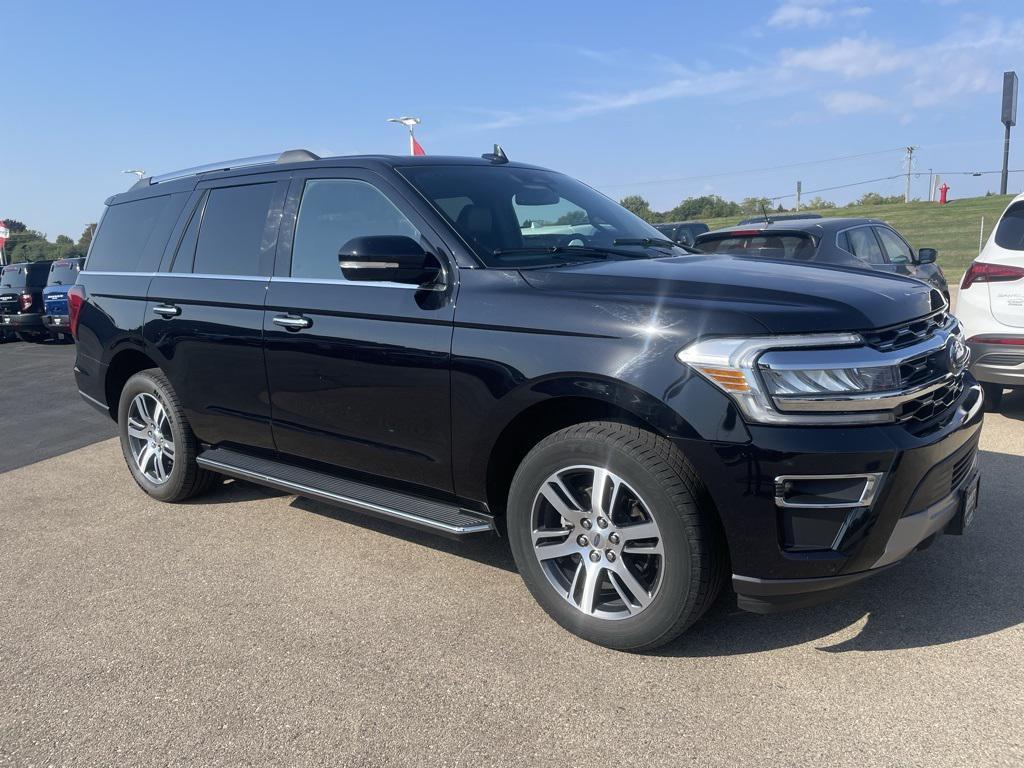 used 2023 Ford Expedition car, priced at $42,999