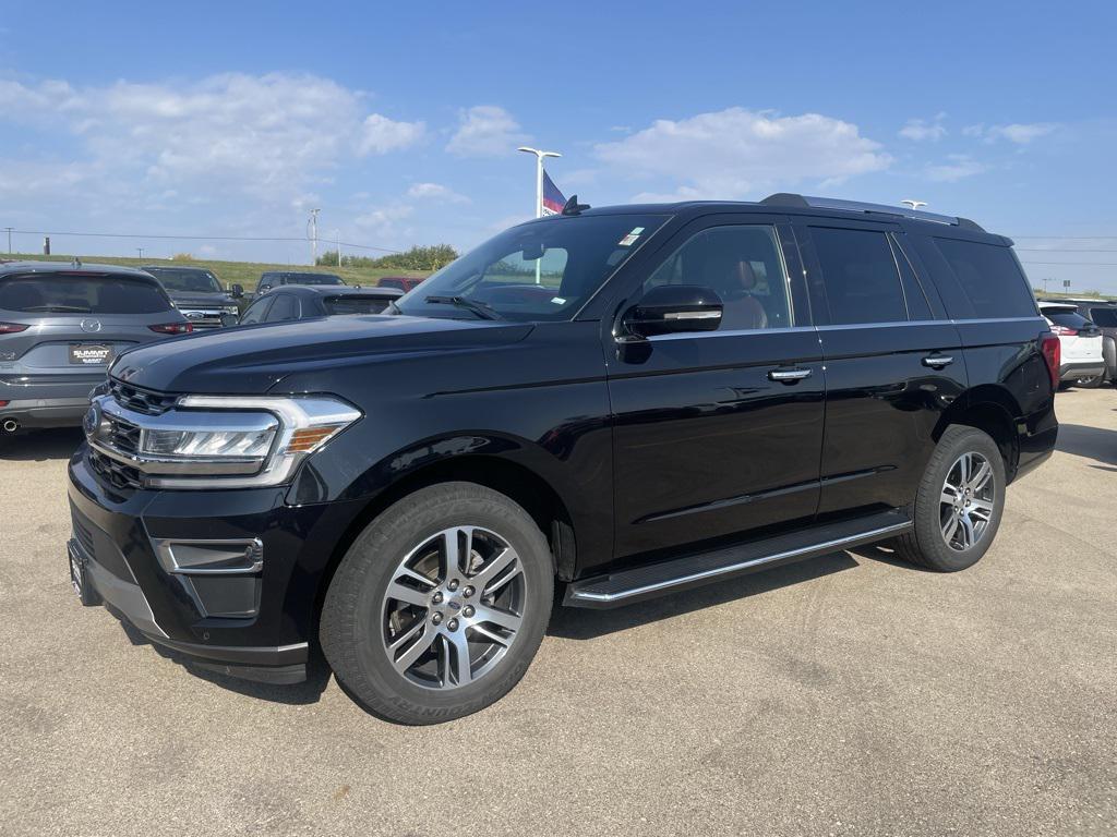 used 2023 Ford Expedition car, priced at $42,999