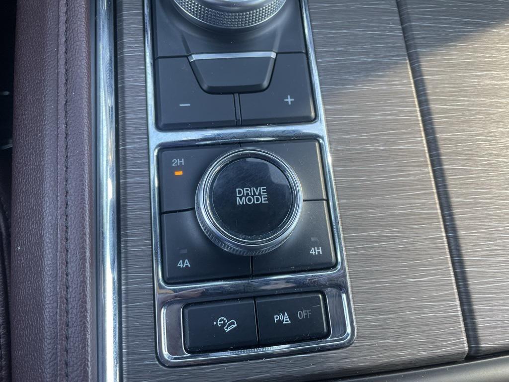 used 2023 Ford Expedition car, priced at $42,999