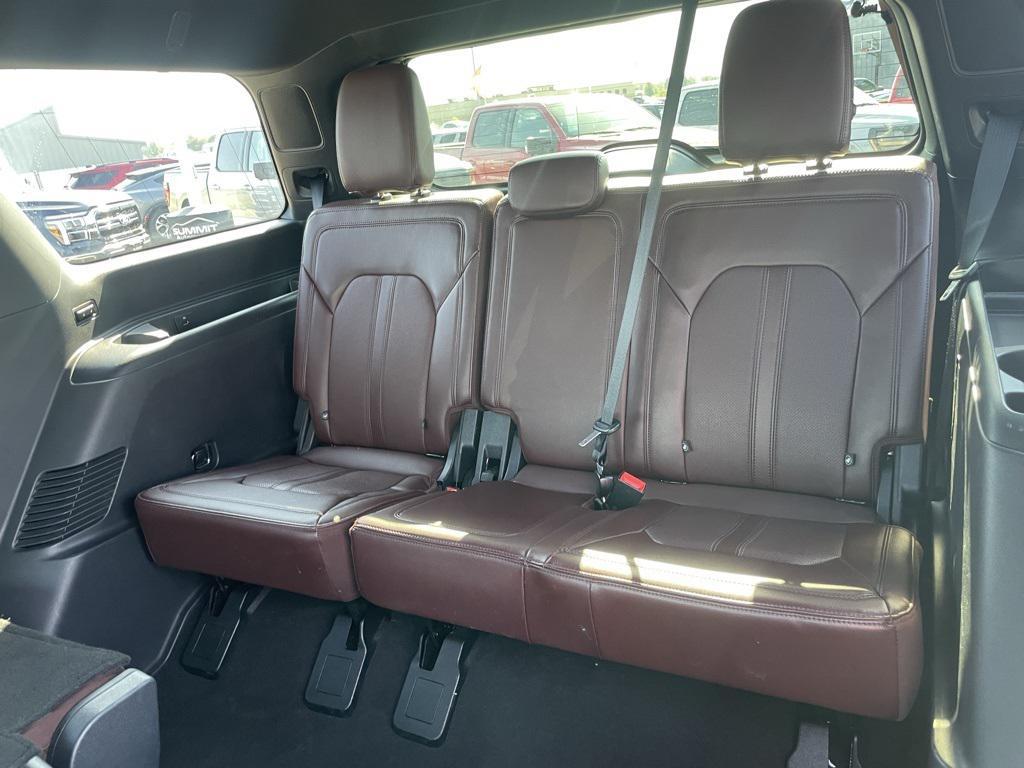 used 2023 Ford Expedition car, priced at $42,999