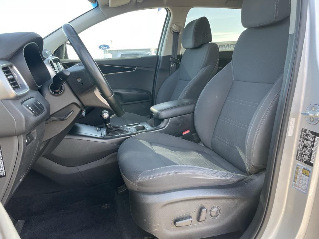 used 2017 Kia Sorento car, priced at $10,499