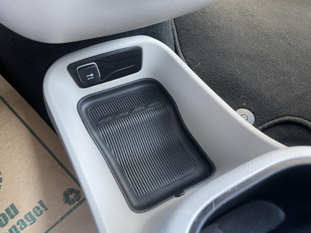 used 2024 Chrysler Pacifica car, priced at $29,999