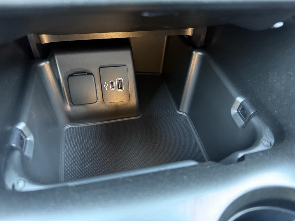 new 2025 Ford Explorer car, priced at $44,000