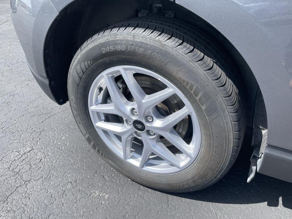 used 2024 Ford Edge car, priced at $21,999