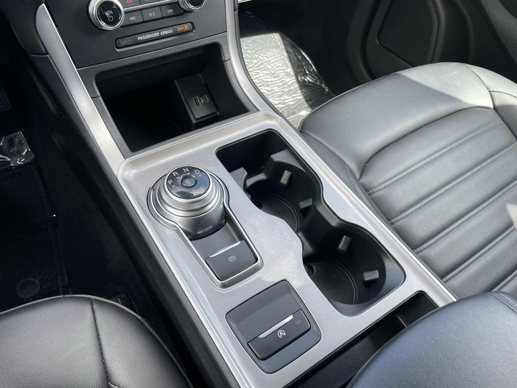 used 2024 Ford Edge car, priced at $21,999