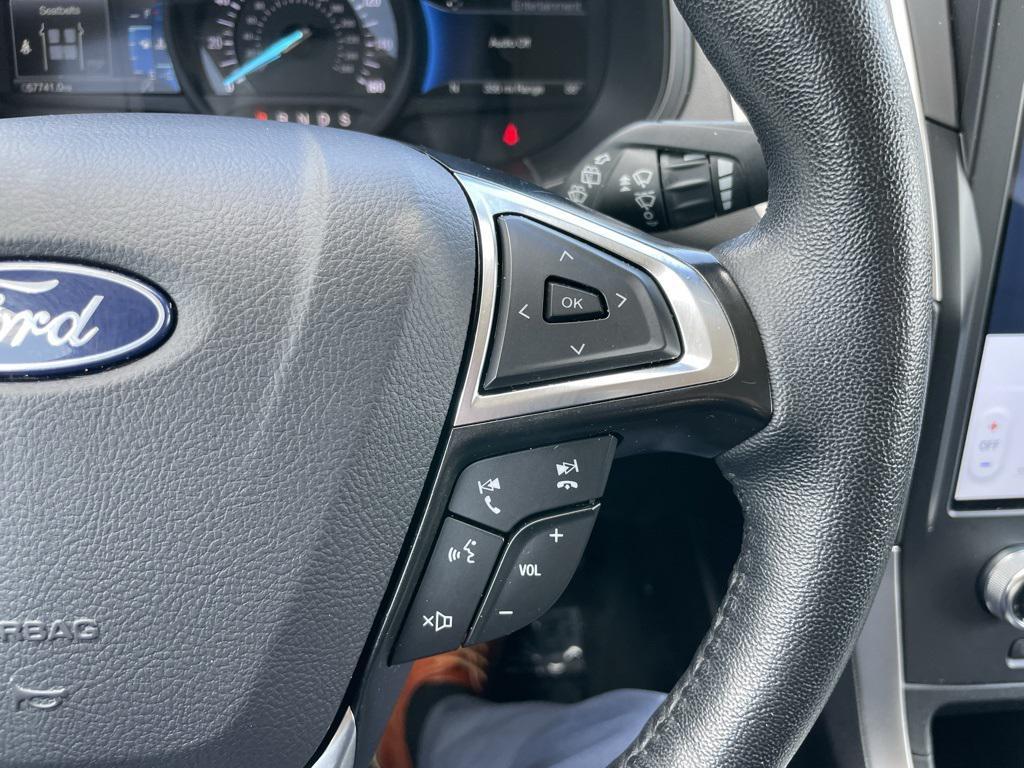 used 2024 Ford Edge car, priced at $21,999