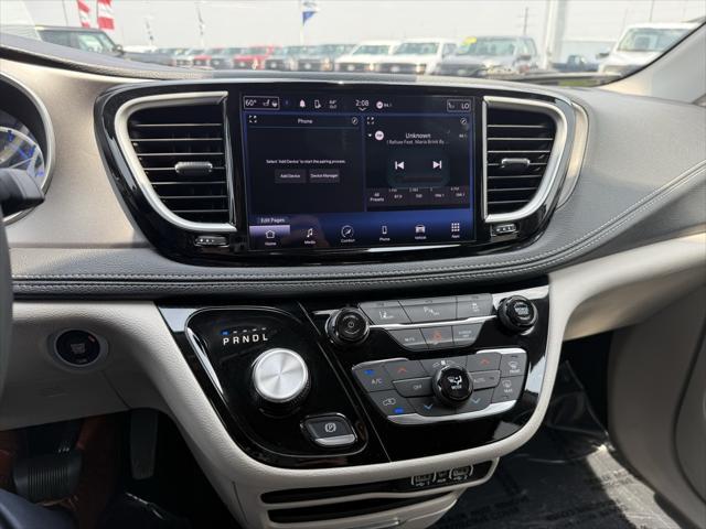 used 2023 Chrysler Pacifica Hybrid car, priced at $25,999
