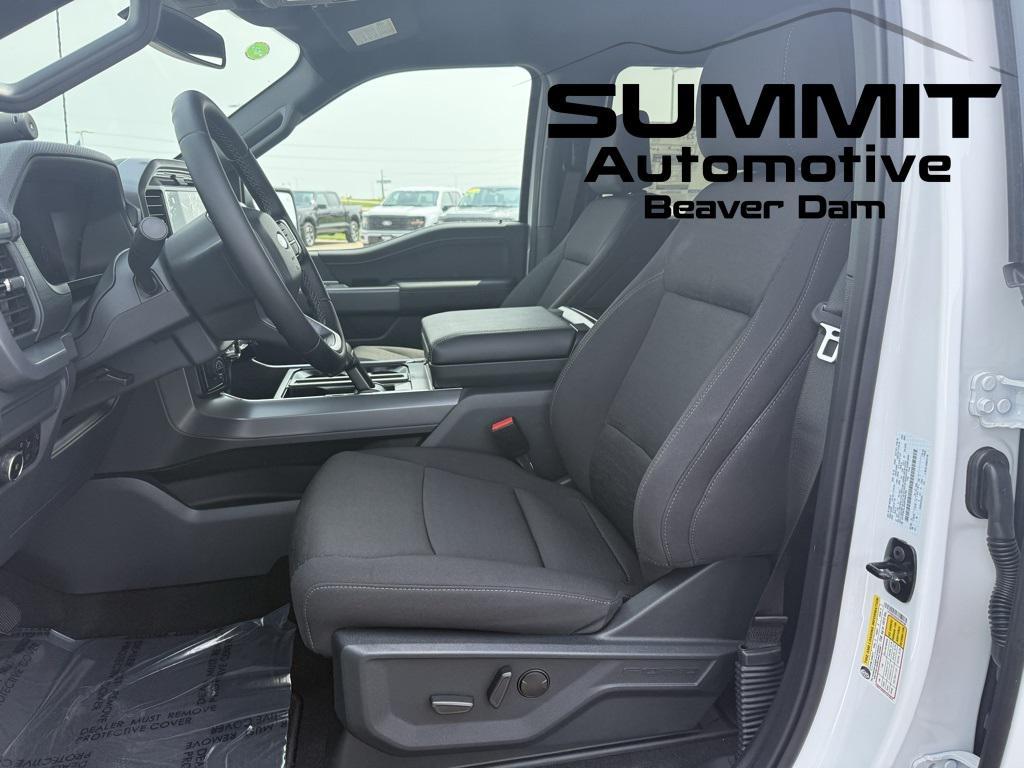 new 2025 Ford F-150 car, priced at $55,371