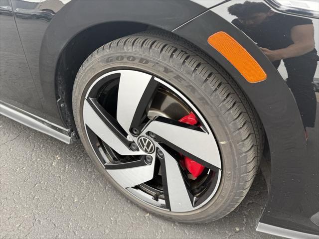 used 2024 Volkswagen Golf GTI car, priced at $27,999